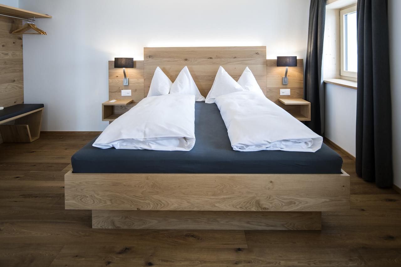 Hotel Grimsel Passhoehe オーバーヴァルト エクステリア 写真