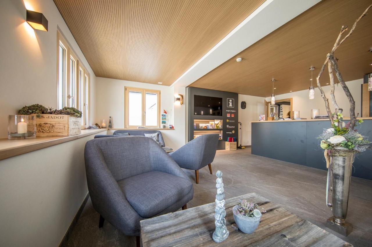 Hotel Grimsel Passhoehe オーバーヴァルト エクステリア 写真