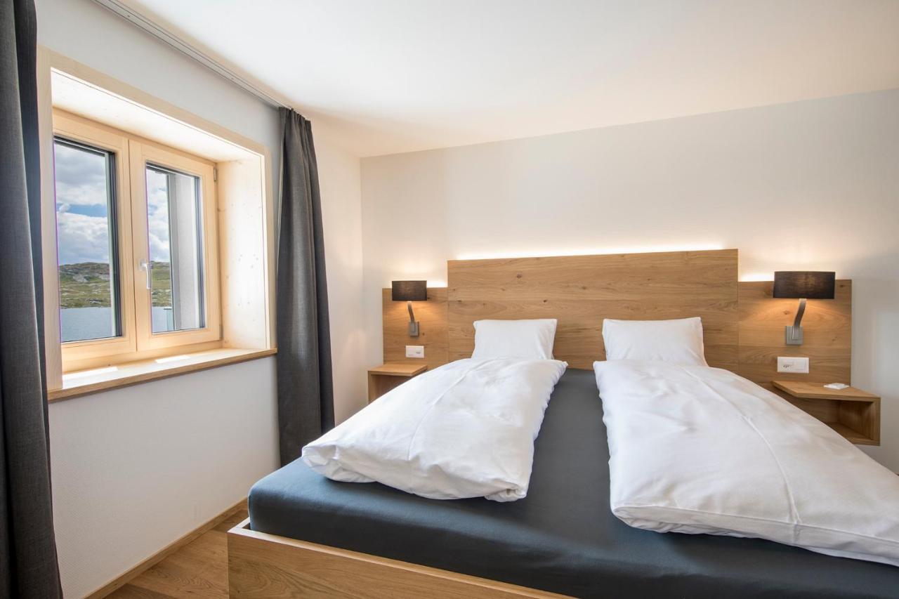 Hotel Grimsel Passhoehe オーバーヴァルト エクステリア 写真