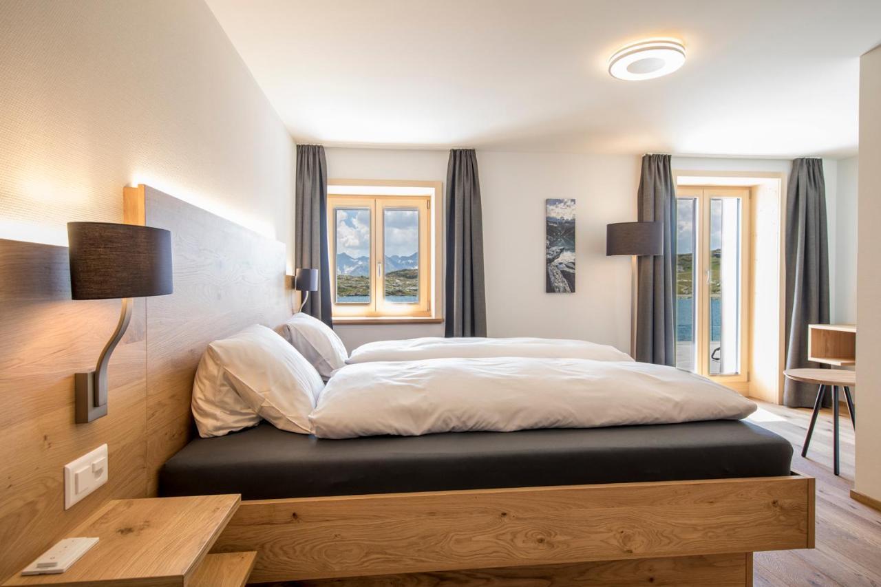 Hotel Grimsel Passhoehe オーバーヴァルト エクステリア 写真
