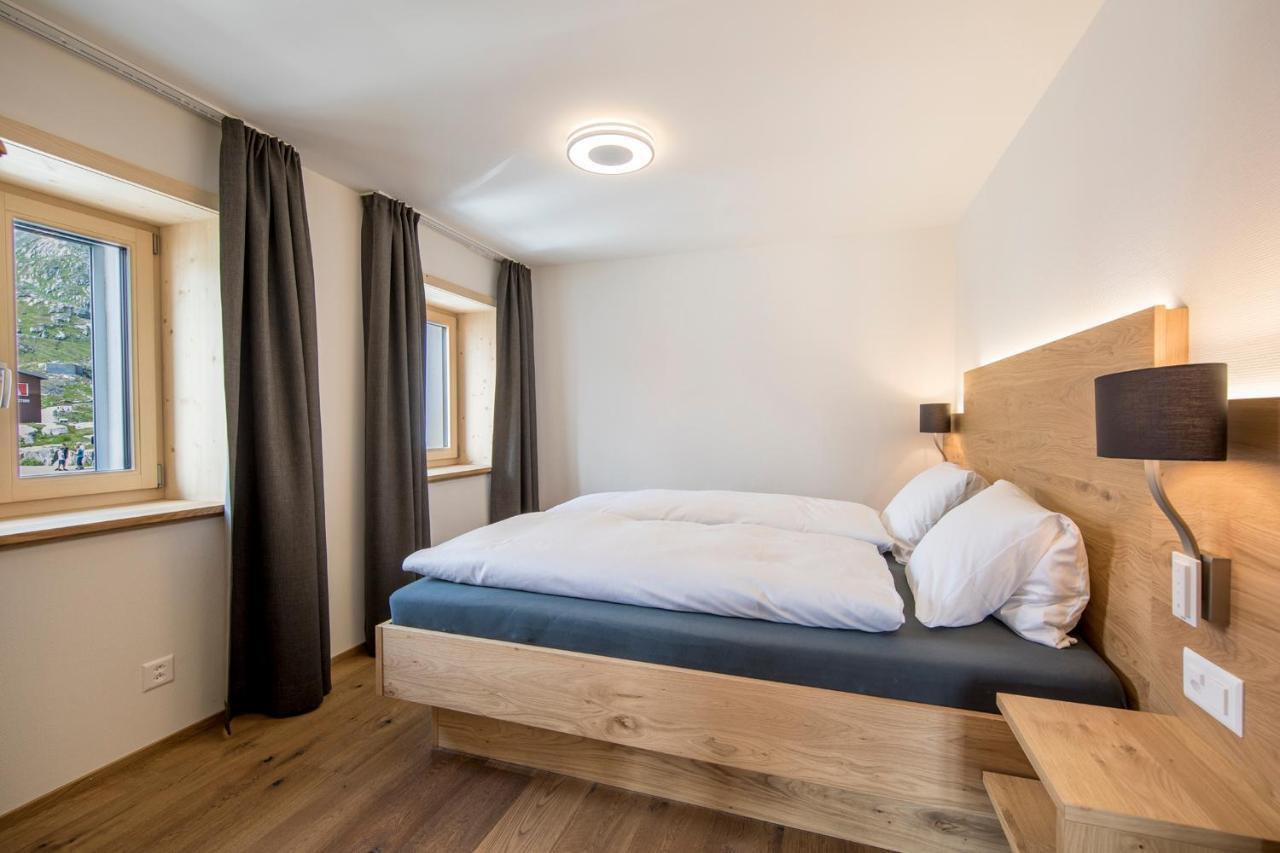 Hotel Grimsel Passhoehe オーバーヴァルト エクステリア 写真
