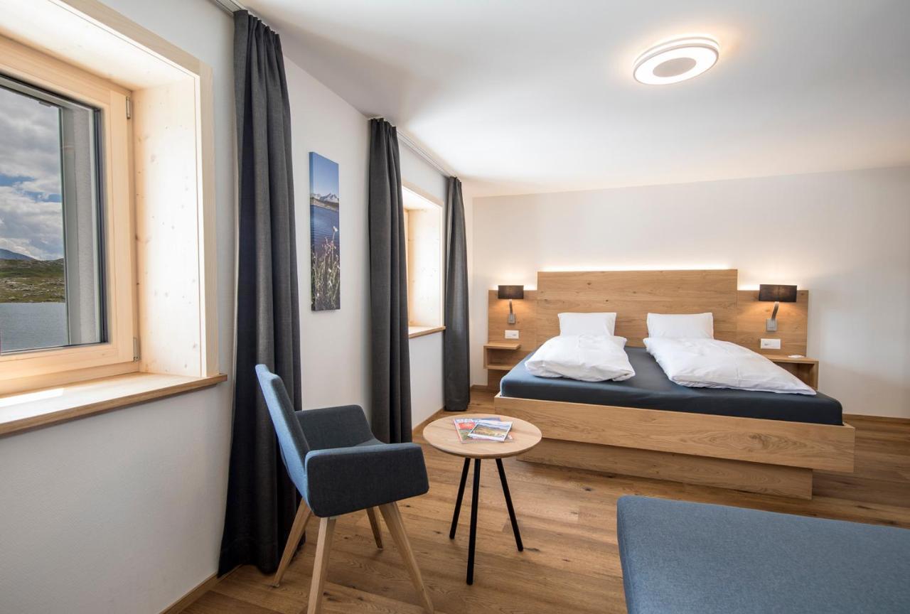 Hotel Grimsel Passhoehe オーバーヴァルト エクステリア 写真