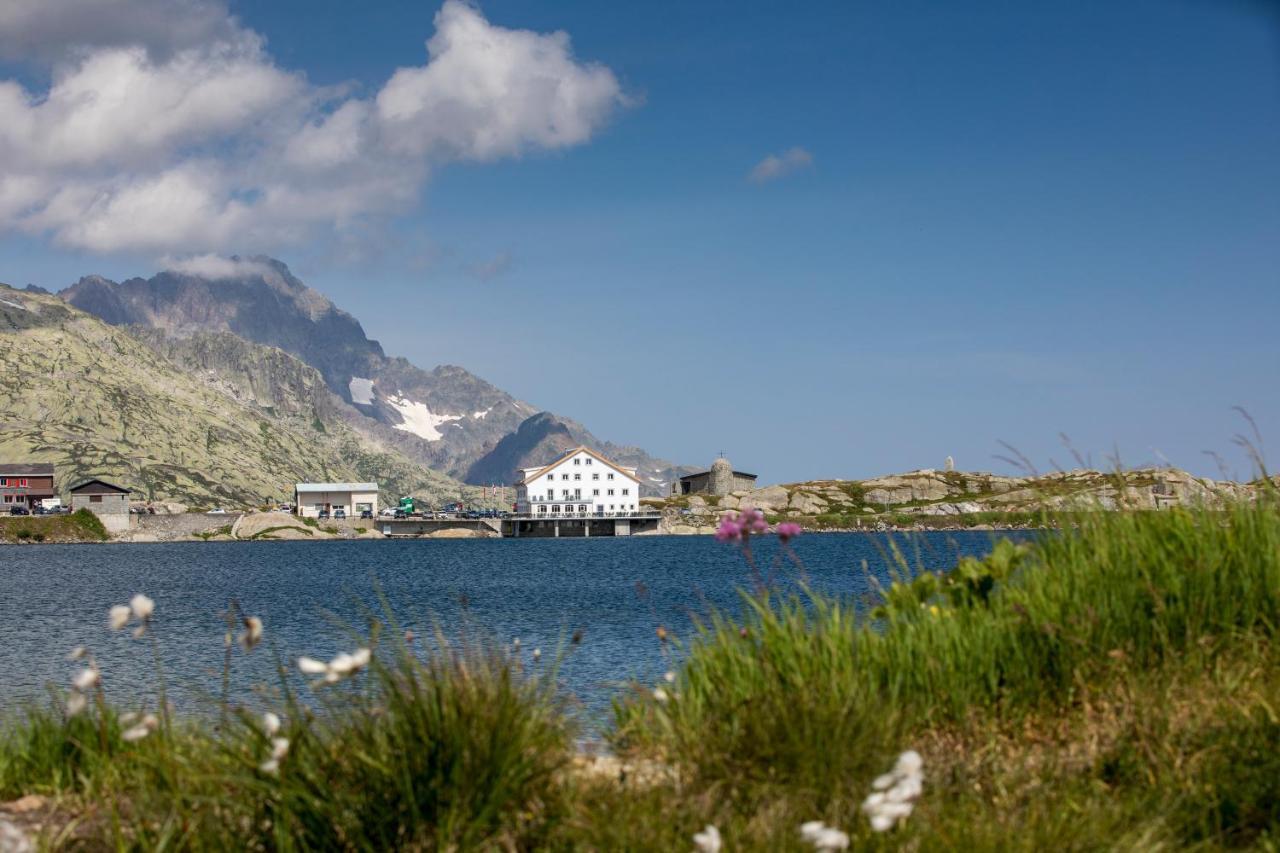 Hotel Grimsel Passhoehe オーバーヴァルト エクステリア 写真